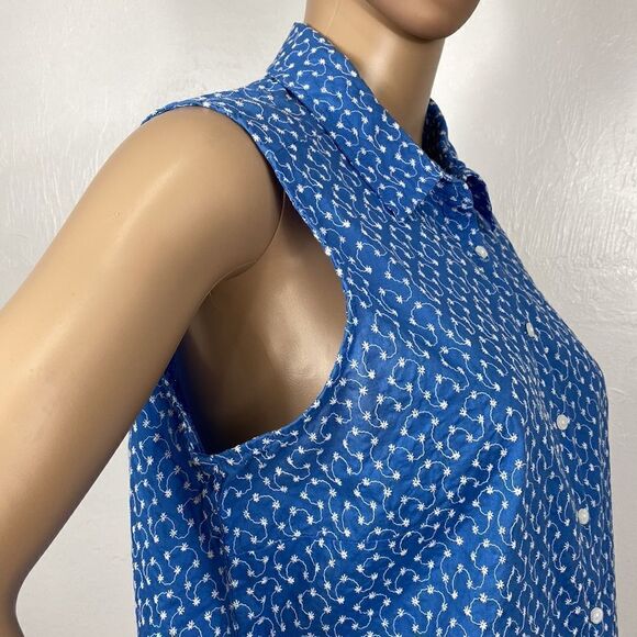 Marsh Landing Blue And White Embroidered Sleeves Top - Picture 4 of 8
